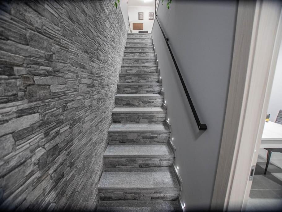 Apartamento Modern Loft Center Of Turin + Jacuzzi 30M Metro Collegno Exterior foto