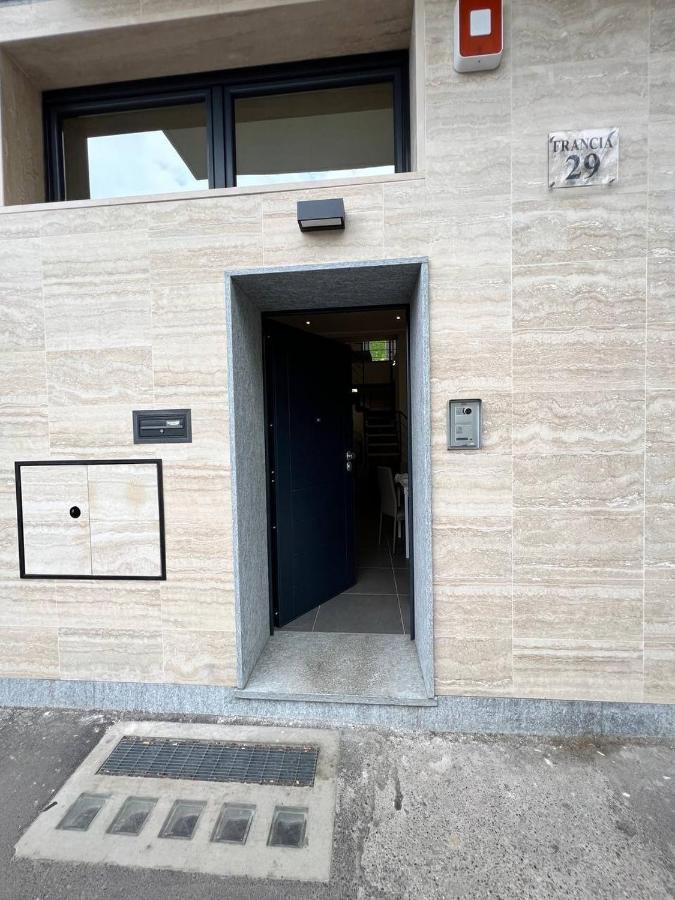 Apartamento Modern Loft Center Of Turin + Jacuzzi 30M Metro Collegno Exterior foto